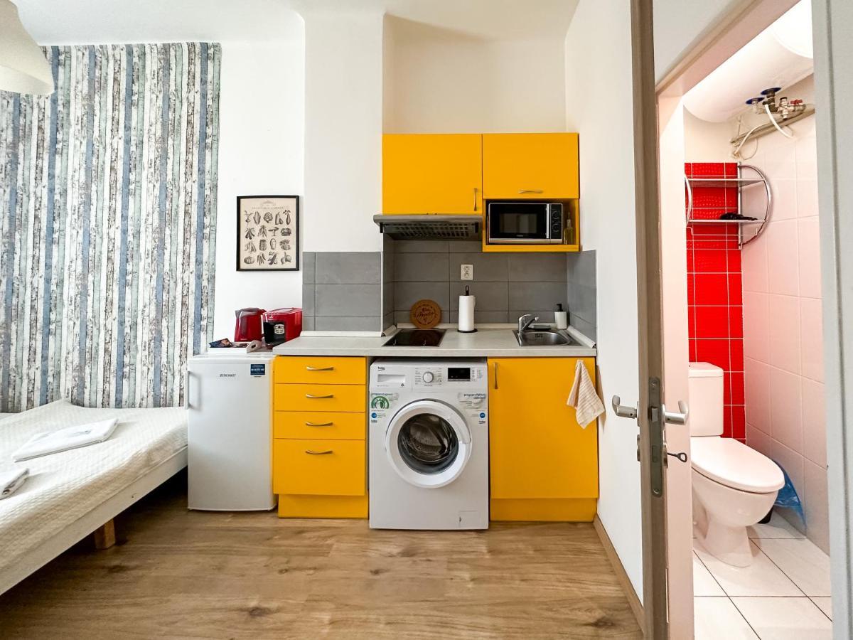 Elso Apartments Прага Екстериор снимка