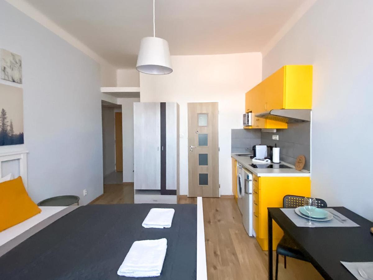 Elso Apartments Прага Екстериор снимка