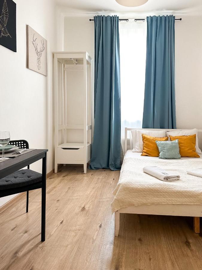 Elso Apartments Прага Екстериор снимка